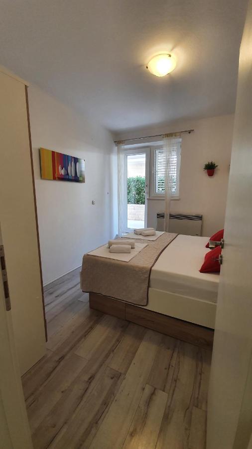 Apartments Jadranka نوفاليا المظهر الخارجي الصورة