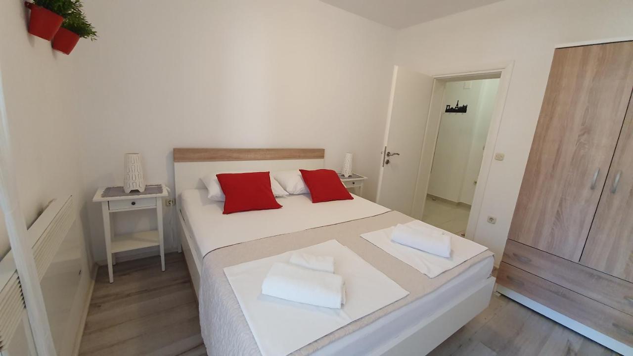 Apartments Jadranka نوفاليا المظهر الخارجي الصورة