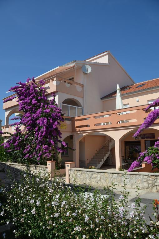 Apartments Jadranka نوفاليا المظهر الخارجي الصورة