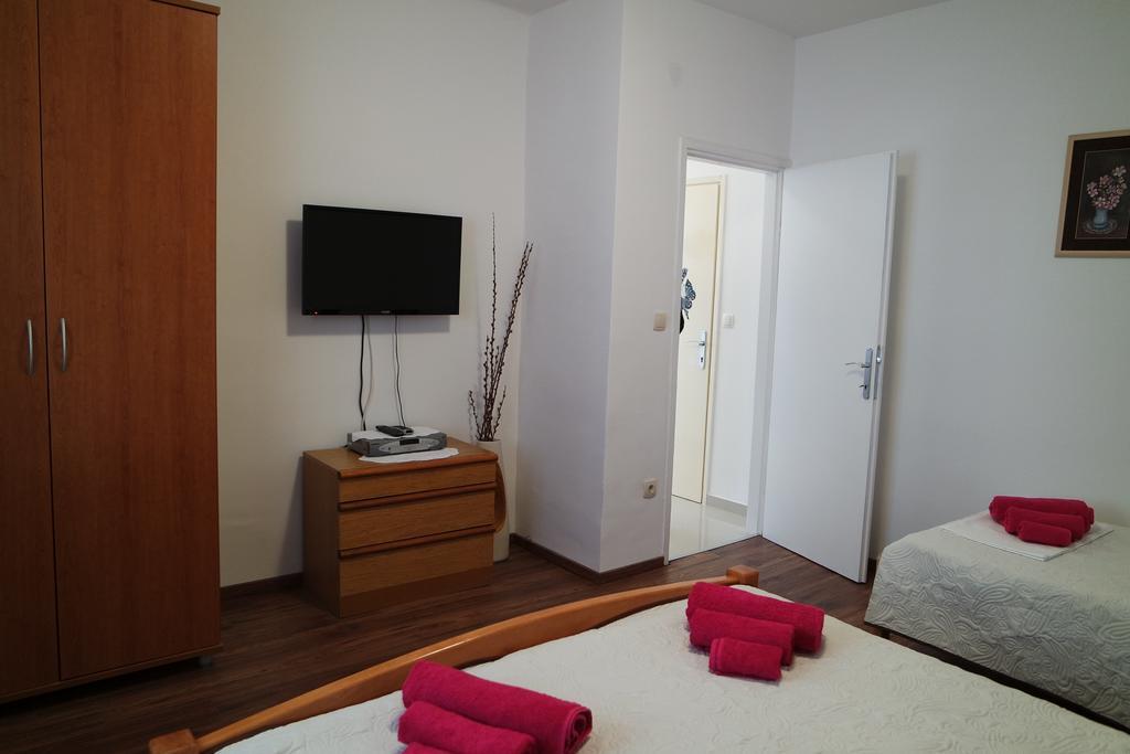 Apartments Jadranka نوفاليا المظهر الخارجي الصورة